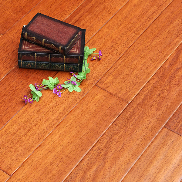 實木地?zé)岬匕? border=