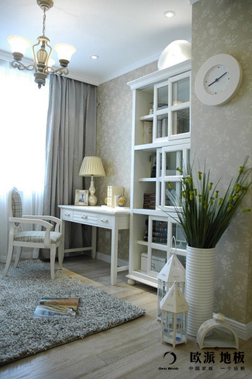 選購實木地板還需慎重